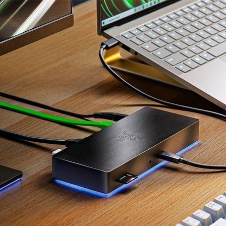Thunderbolt 4 og USB4 hubbar og tengikví
