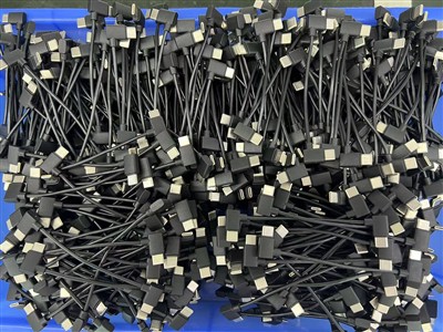 30000PCS USB-C Til USB-C með 90 gráðu beygju